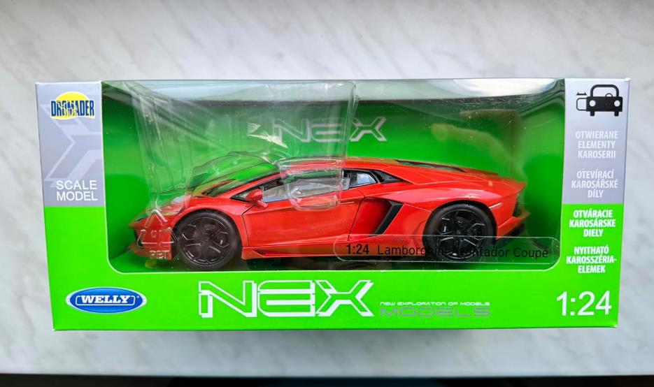 Welly Koleksiyon 1 / 18 Lamborghini Aventador Coupe Orange Model Metal Araba Welly Koleksiyon 1 / 18 Lamborghini Aventador Coupe Orange Model Metal Araba